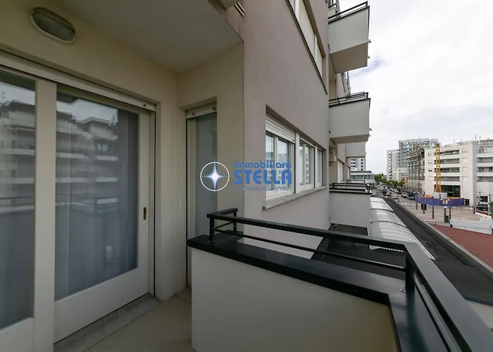 Condomino Marina Marconi *